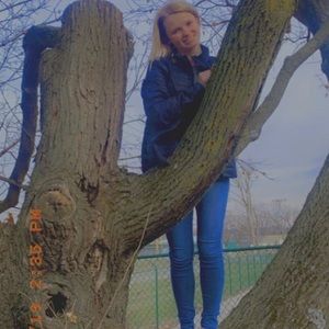 Meet your Posher, Bella